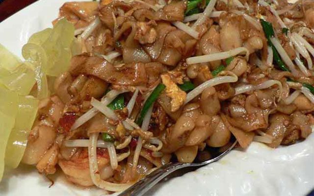 Stakeholder Seventh Row 3 - Fried Cha-Kaw-Teow Ho-Fun Noodles